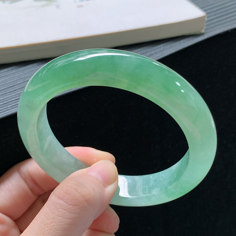 Gelang jadeite, batu giok es l - Lighting & Home Decor Studio Photos ulasan dan harga