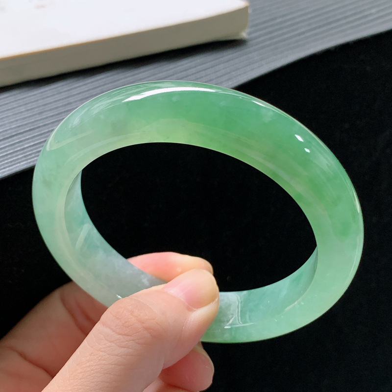 Gelang jadeite, batu giok es l - Lighting & Home Decor Studio Photos ulasan dan harga